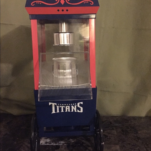 Titans Football Air Popcorn Maker! - Picture 3 of 5